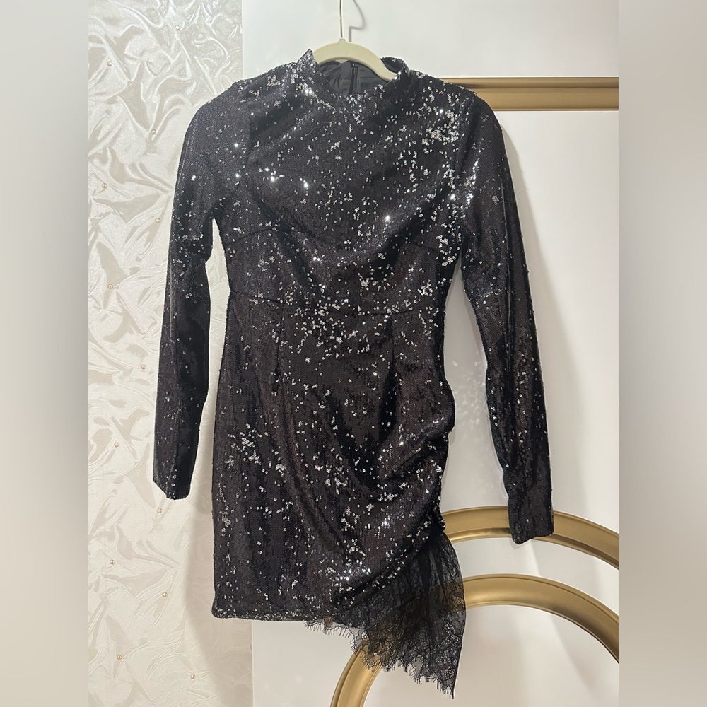 Black sparklie dress